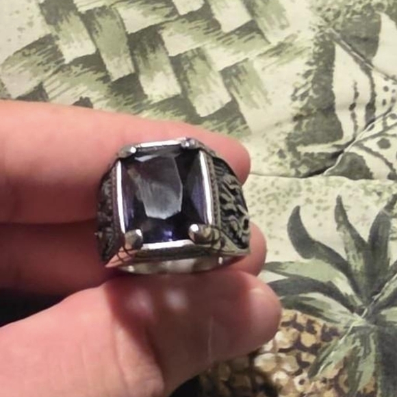 New Stainless Steel Men's Ring With Dark Puple Stone  Statement Ring - Picture 6 of 8